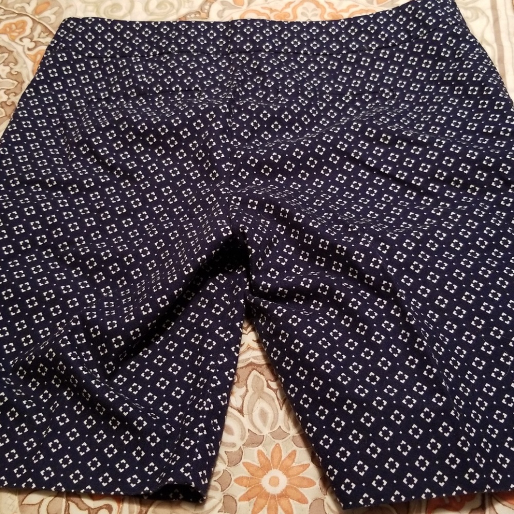 Shorts - Picture 6 of 6